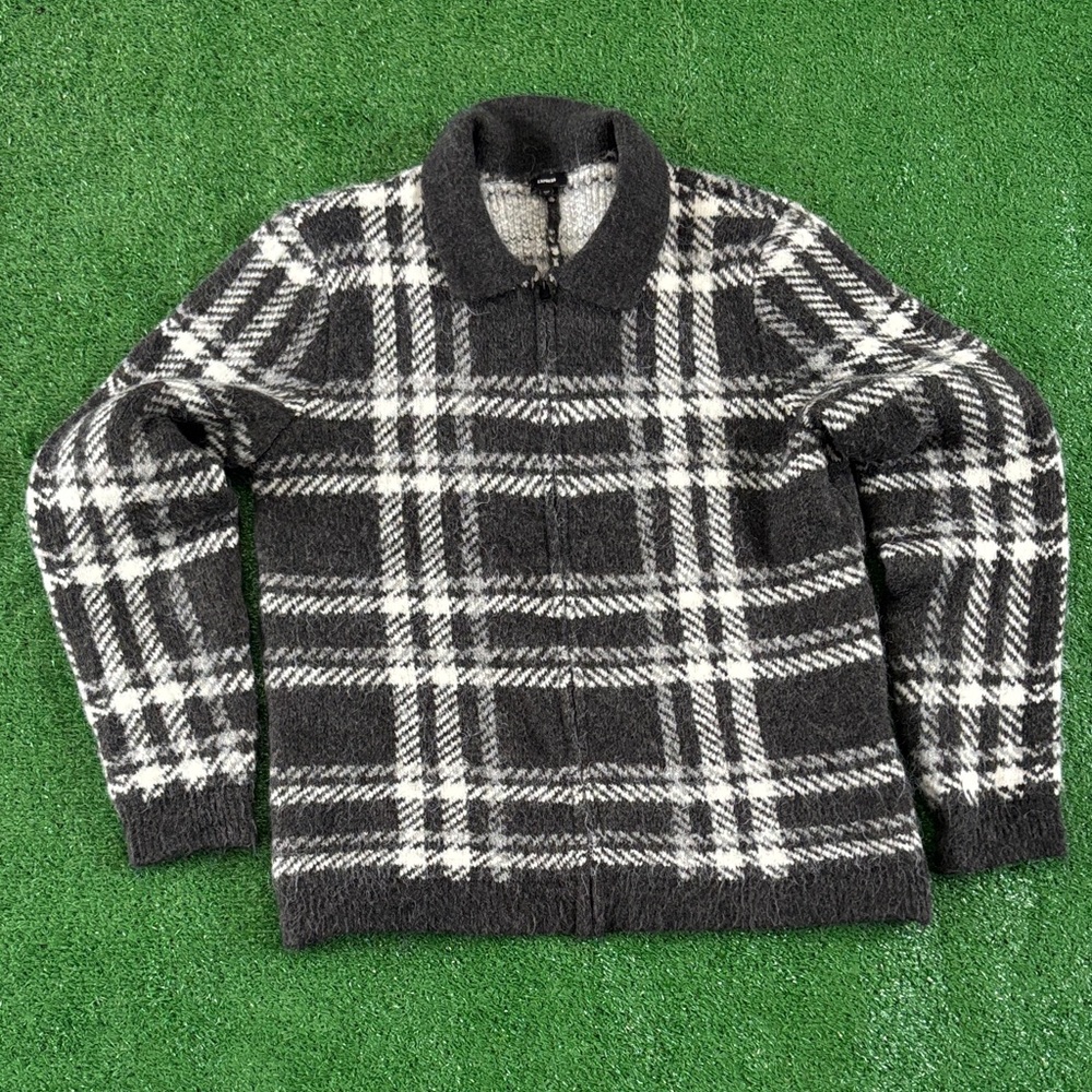 Express Men's Grey and White Plaid Full Zip Sweater